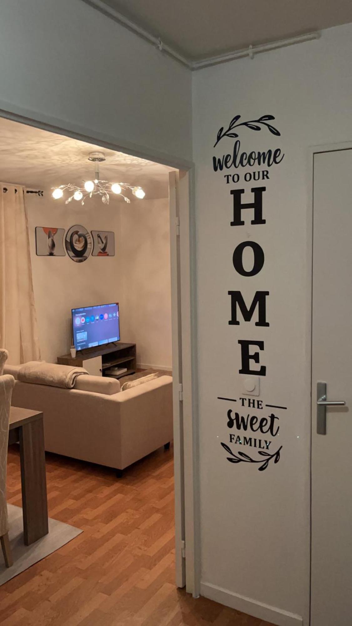 Appartement 2 Chambres Et Salon Proche Paris 塞夫尔 外观 照片