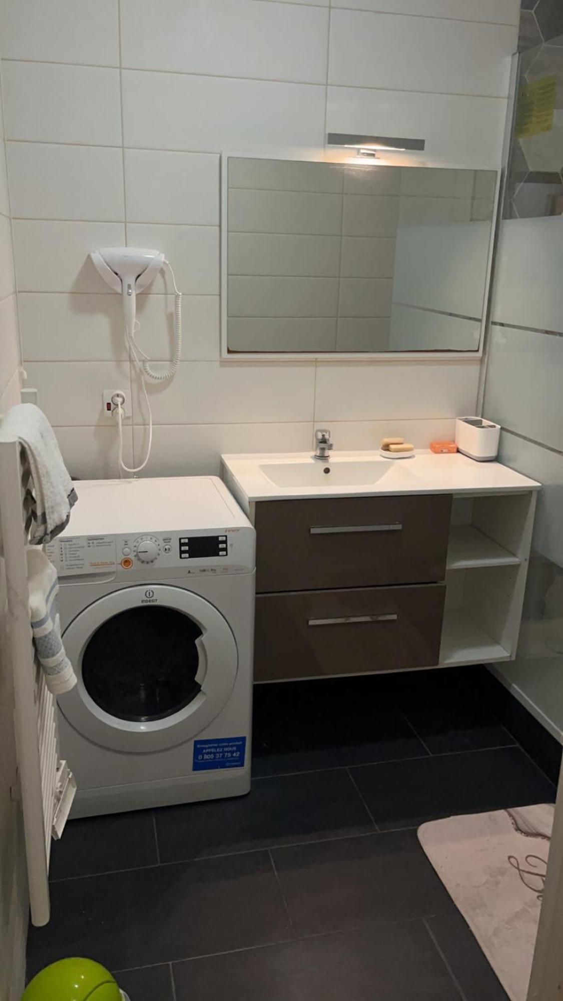 Appartement 2 Chambres Et Salon Proche Paris 塞夫尔 外观 照片
